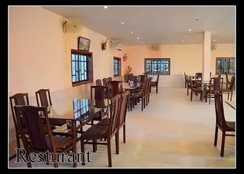 Palm Valley Hotel Sukkur Zewnętrze zdjęcie