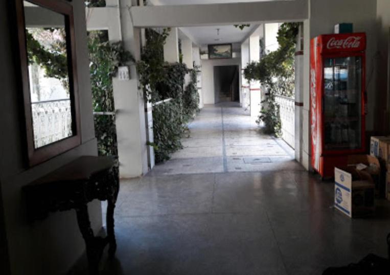Palm Valley Hotel Sukkur Zewnętrze zdjęcie